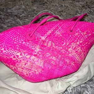 Loewe pink raffia bag
